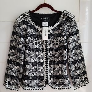 Classic Chanel woven  jacket